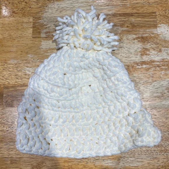 Off White Winter Hat - Picture 4 of 4